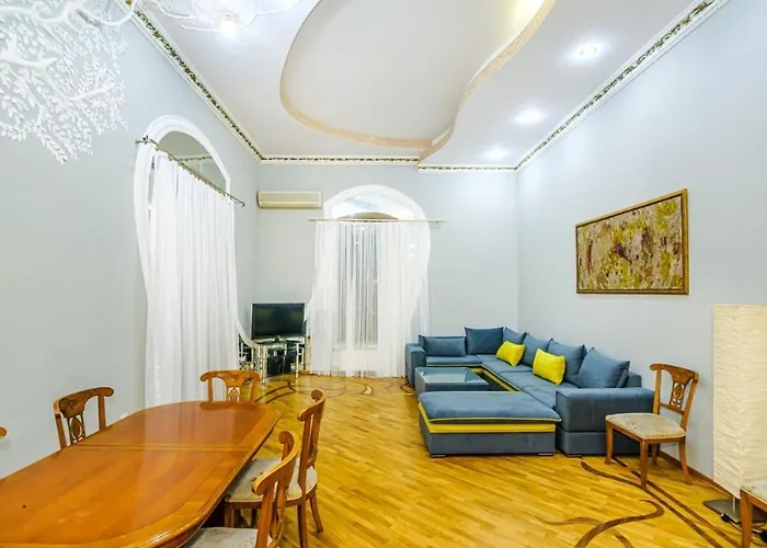 Four Seasson Apartment 2
